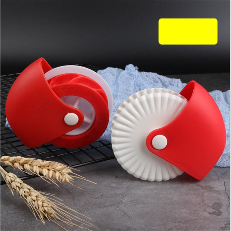 Kitchen Accessories Manual Cutting Wheel Roller Wheel Pastry Biscuit Dough Cutting Machine Baking Tool Kitchen Gadget-C